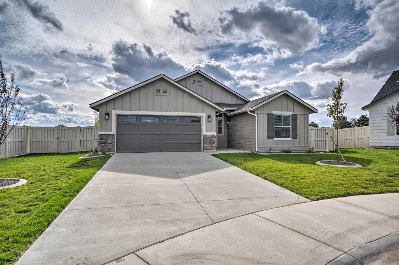 Modern Caldwell House With Yard And Furnished Patio! Villa Exterior photo