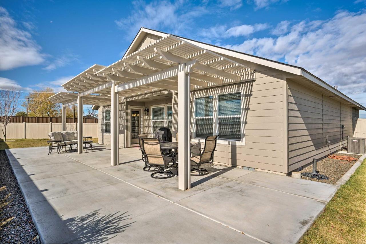 Modern Caldwell House With Yard And Furnished Patio! Villa Exterior photo
